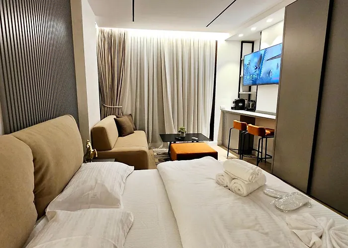 Center Easy_luxury *